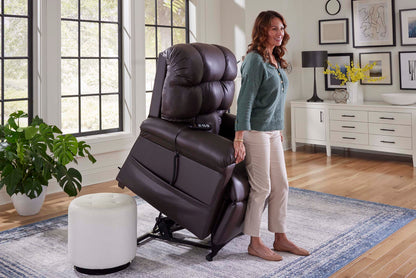 Cloud Power Lift Recliner - Medium/Large